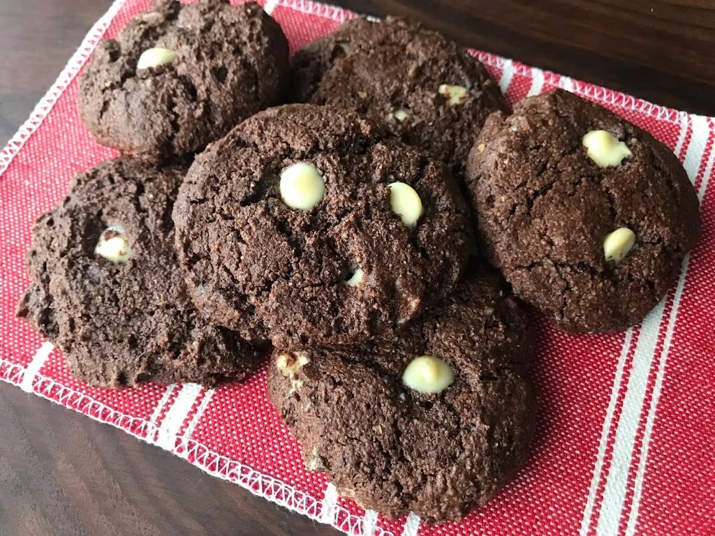 subway sides double chocolate cookies